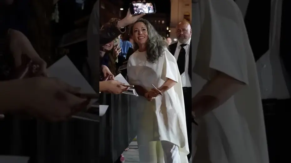 Відео до фільму Плетений — Olivia Colman and Alexander Skarsgård at WICKER Premiere