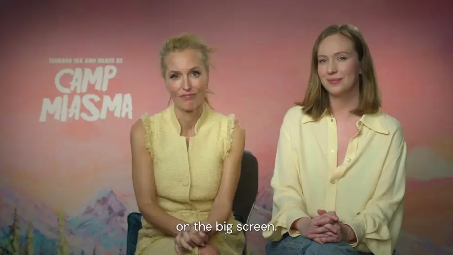 Відео до фільму Підлітковий секс і смерть у таборі «Міазма» — Gillian Anderson & Hannah Einbinder