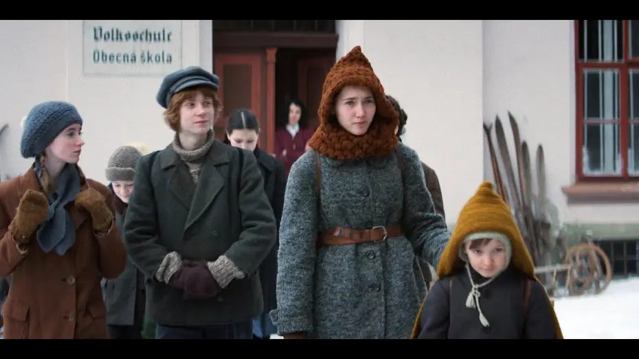 Відео до фільму Tichá pošta — Official Trailer