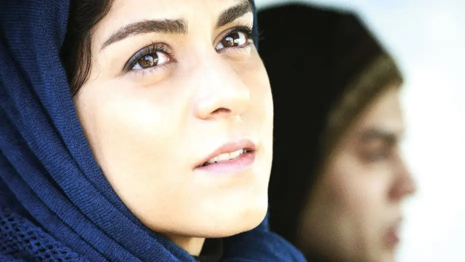 Відео до фільму آینه&zwnj;های روبرو | Une Femme Iranienne - Bande Annonce Officielle (VOST)