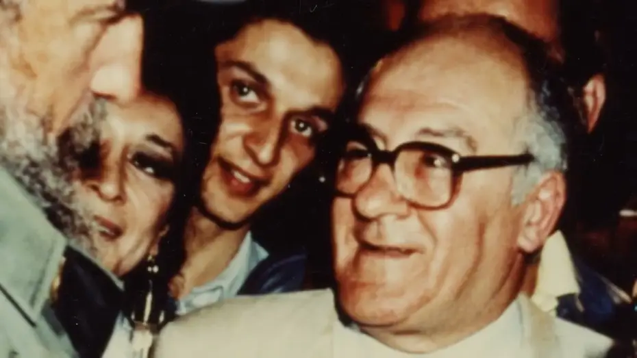 Відео до фільму Mario Verdone: Il critico viaggiatore — MARIO VERDONE - IL CRITICO VIAGGIATORE | Il trailer | HOT CORN