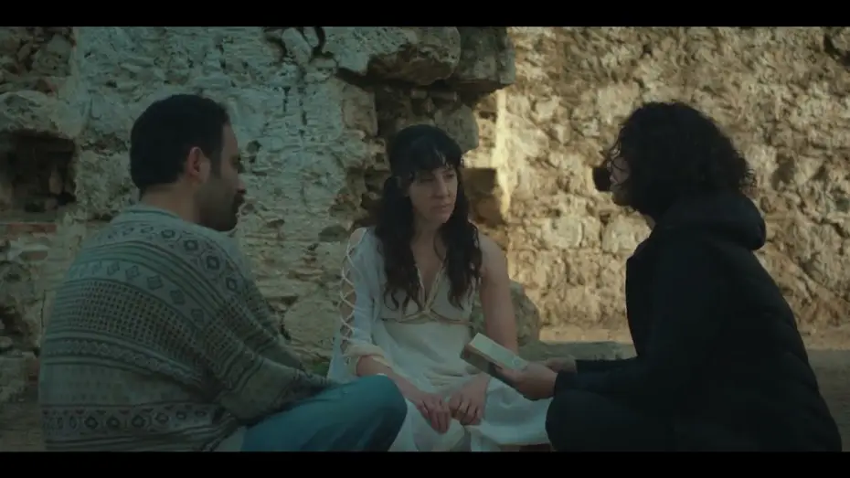 Відео до фільму Gündüz Apollon Gece Athena — Official Trailer