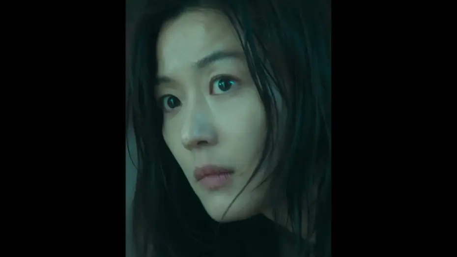 Відео до фільму Колонія — They learn. They adapt. They evolve. Gianna Jun stars in Colony. [Subtitled]