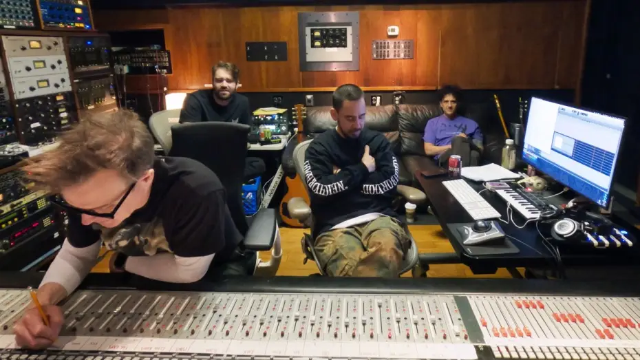 Відео до фільму LINKIN PARK: UNSHATTER — Goosebumps, You Can't Fake