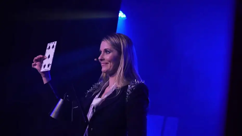 Відео до фільму Caroline Marx - Girl Power — Caroline Marx - Spectacle "GIRL POWER"