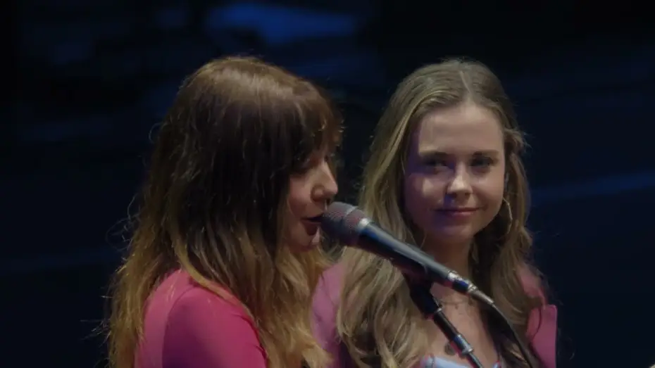 Відео до фільму Eric Clapton&rsquo;s Crossroads Guitar Festival 2023 | Sierra Hull & Molly Tuttle - Salt Creek (Live) [Crossroads 2023]