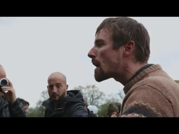 Відео до фільму Forêt rouge — Teaser du long métrage documentaire "Forêt rouge"