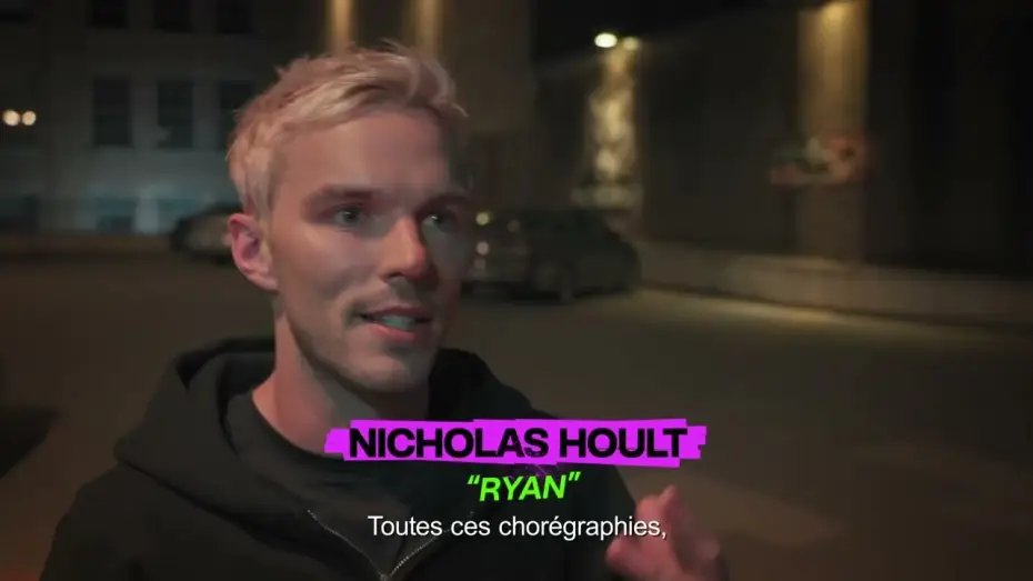 Відео до фільму Як пограбувати банк — COMMENT BRAQUER UNE BANQUE - Vignette avec Nicholas Hoult