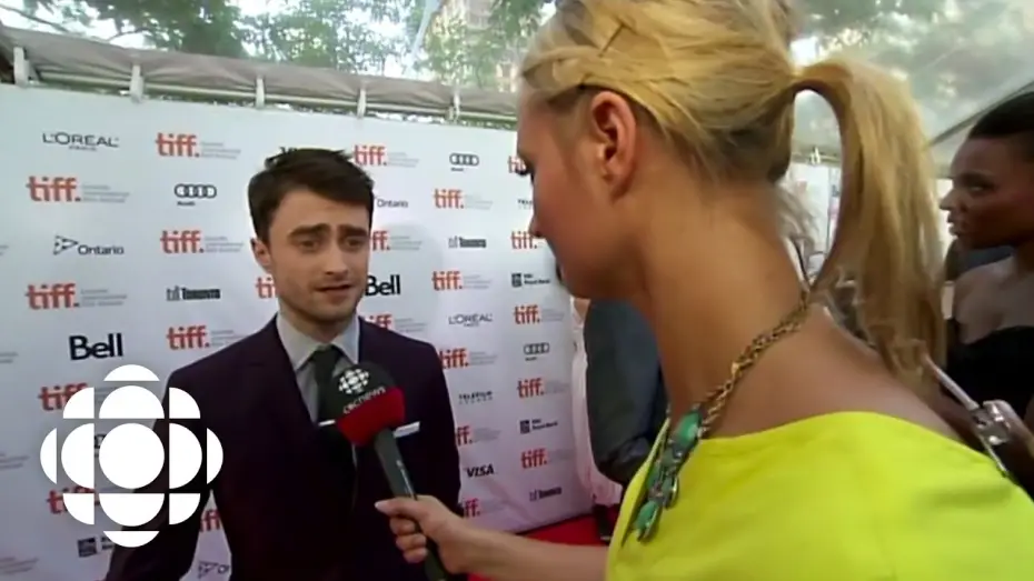 Відео до фільму Убий своїх коханих — Daniel Radcliffe on the TIFF Red Carpet for Kill Your Darlings | CBC Connects