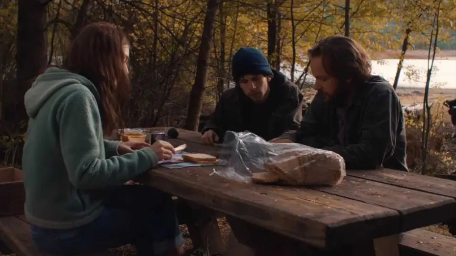 Відео до фільму Нічні рухи — NIGHT MOVES - Bande Annonce VOST