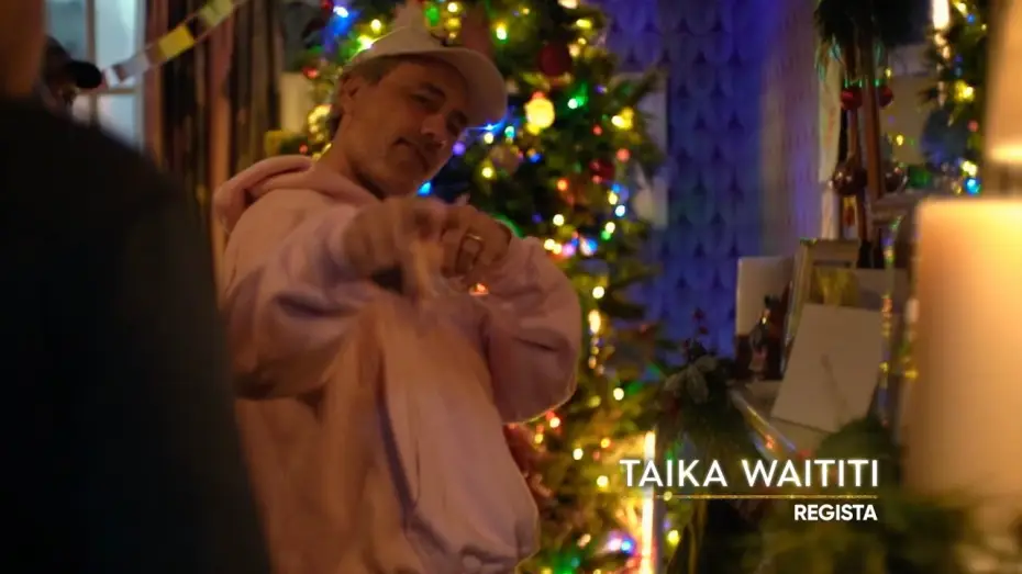 Відео до фільму A Holiday Short: Best Christmas Ever — BTS Featurette con Taika Waititi | Il Corto di Natale Disney: Il Miglior Natale di Sempre