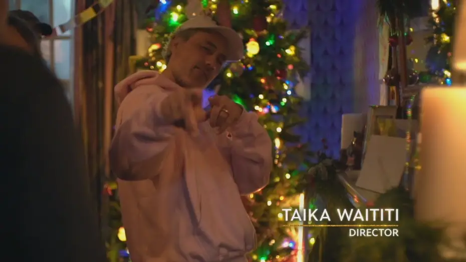 Відео до фільму A Holiday Short: Best Christmas Ever — BTS Featurette with Taika Waititi