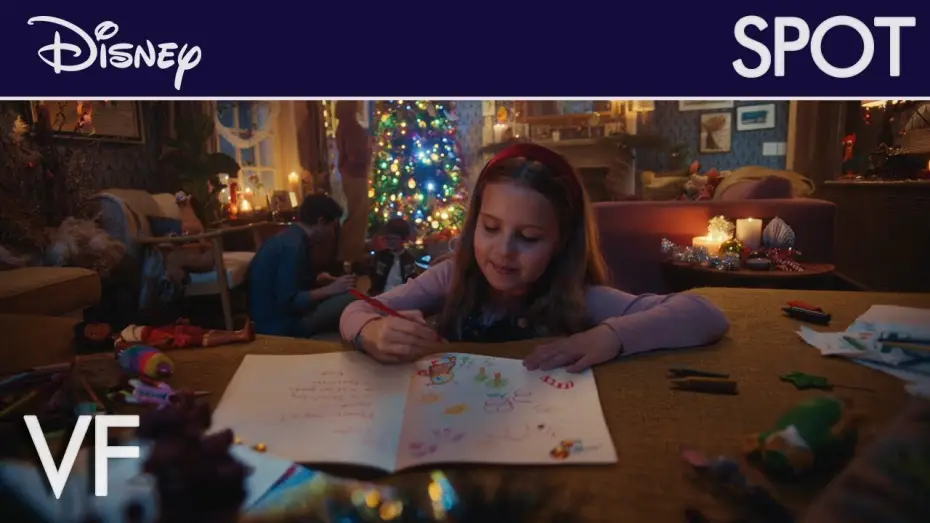 Відео до фільму A Holiday Short: Best Christmas Ever — Disney - Court-métrage : Le plus beau des Noëls | Disney
