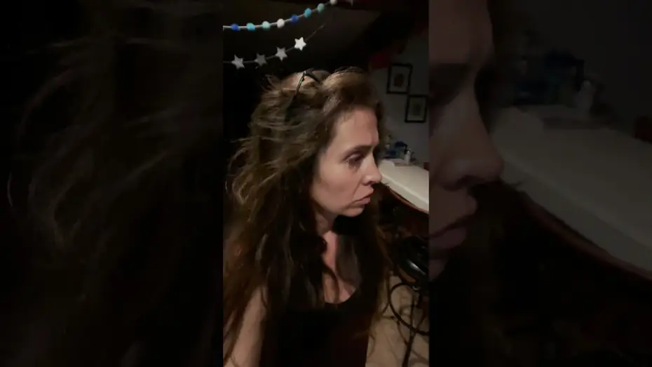 Відео до фільму Serena Versus — Versus Valley - Serena Versus - Gail - found footage - what's happening with Gail's house?