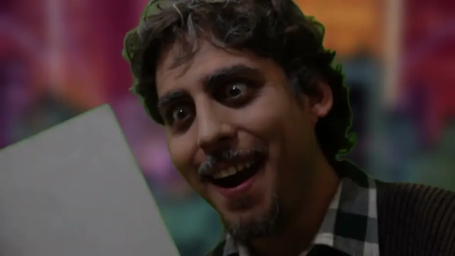 Відео до фільму Amigos Sonrientes Una Persona Viciosa — Amigos Sonrientes - Trash Cut Film Festival X edición