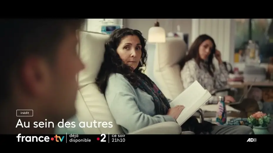 Відео до фільму Au sein des autres — [Bande annonce] Au sein des autres