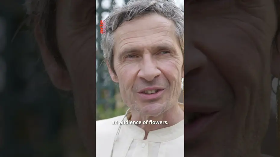 Відео до фільму Irène Drésel @ Passengers — @IreneDresel's Electro Music Blossoms in a Rose Garden! #shorts #rose #garden - ARTE Concert