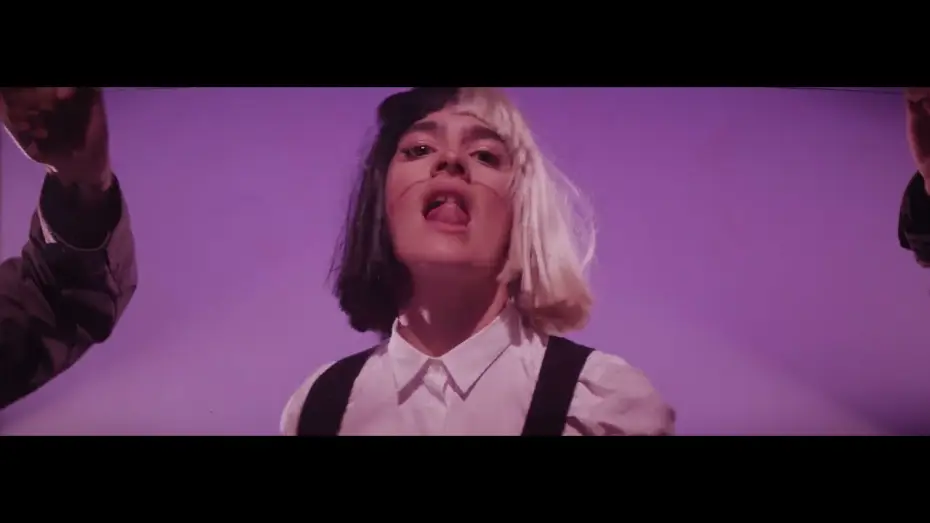 Відео до фільму Sia: Nostalgic for the Present — Sia - Unstoppable (Official Video - Live from the Nostalgic For The Present Tour)