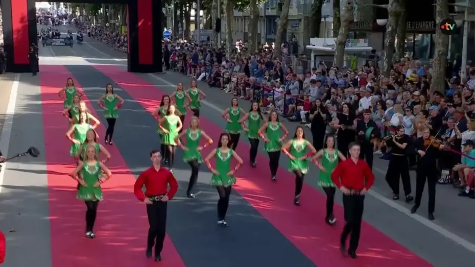 Відео до фільму La Grande Parade des Nations celtes — Grande Parade des Nations Celtes 2026 - Rinceoirí Cois Laoi (Irlande)