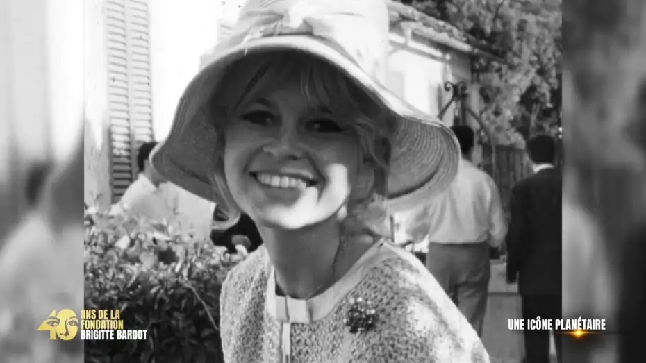 Відео до фільму Brigitte Bardot - Le combat en héritage — 40 ans de la Fondation Brigitte Bardot - Le combat en héritage : Brigitte, icône planétaire