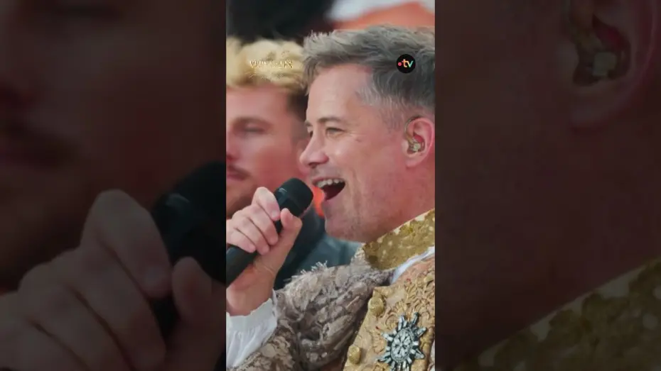 Відео до фільму Versailles en fête — La troupe du Roi Soleil à domicile 🤭