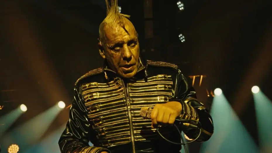 Відео до фільму Till Lindemann - Live in Kraków — Till Lindemann - Und die Engel singen (Live In Kraków)