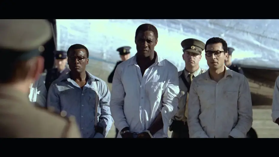 Відео до фільму Мандела: Довга дорога до свободи — Mandela: Del Mito al Hombre - Tráiler Oficial en español HD