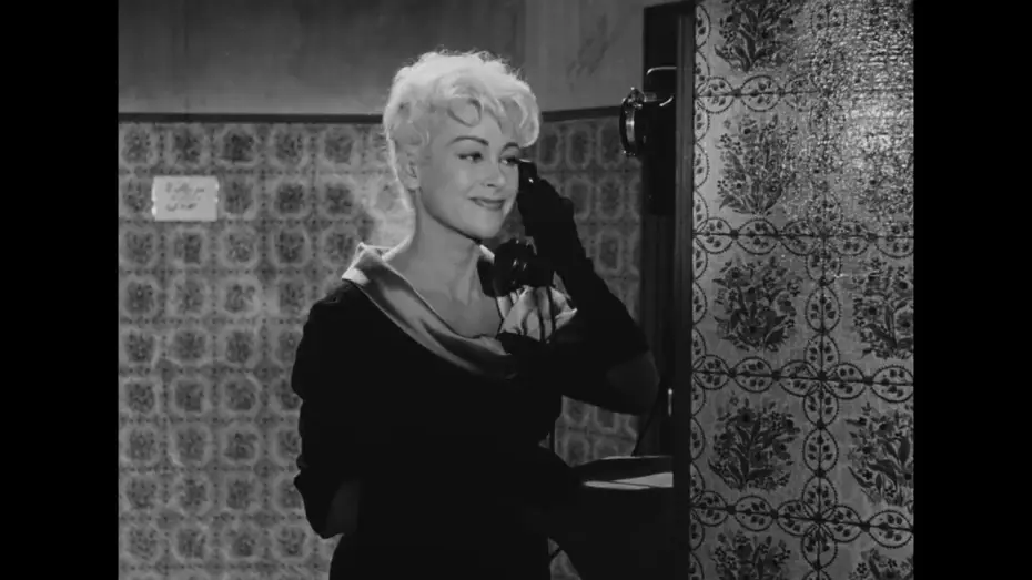 Відео до фільму Nathalie — "Nathalie" | "Натали", 1957 (trailer)