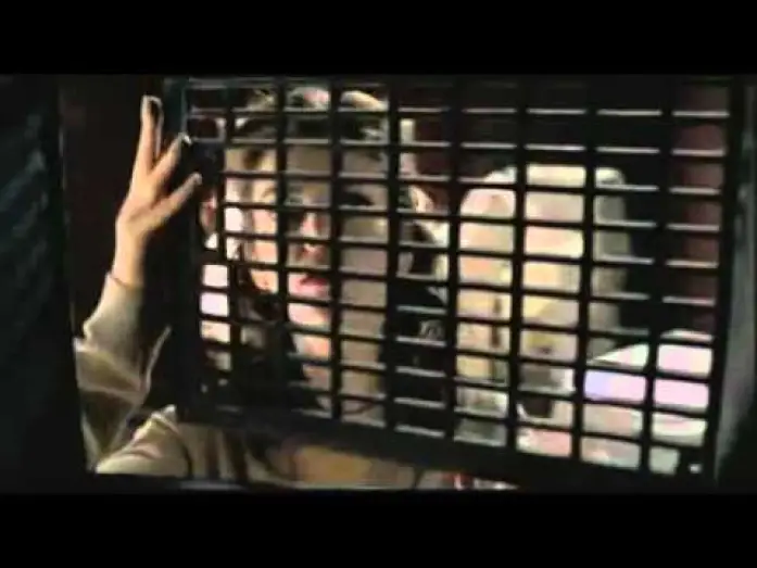 Відео до фільму Внизу — Beneath (2007) Trailer Ingles