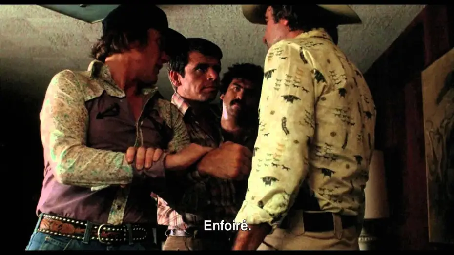 Відео до фільму Гуркіт грому — ROLLING THUNDER - extrait "Seul contre tous" VOST