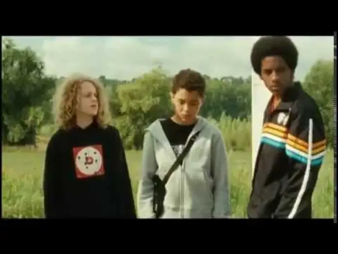 Відео до фільму Neuilly sa Mère ! — Neuilly yo mama / Neuilly sa mère ! (2009) - French trailer