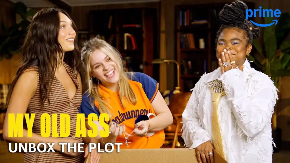 Відео до фільму Моя стара дупа | Maddie Ziegler, Maisy Stella, and Kerrice Brooks Unbox the Plot of My Old Ass