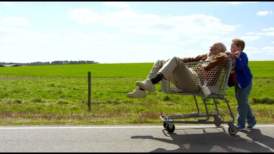 Відео до фільму Диваки: Нестерпний дідуган — Bad GrandPa - Bande Annonce VOST