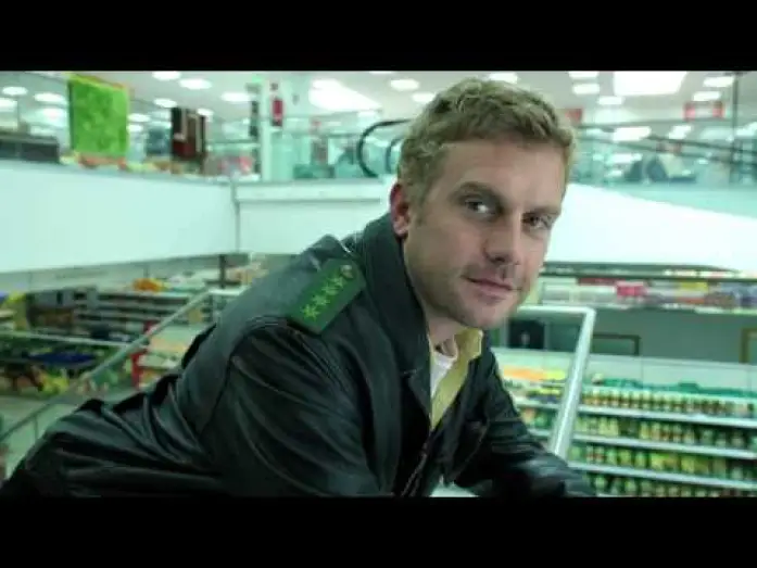 Відео до фільму Dampfnudelblues — Clip: Kennen wir uns