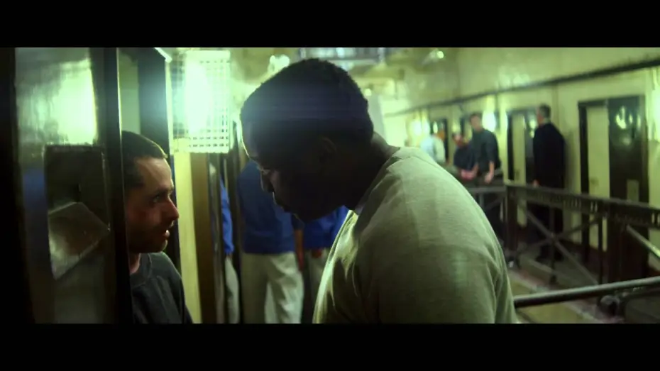 Відео до фільму Starred Up — Les Poings Contre les Murs - Bande Annonce VF