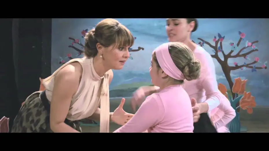 Відео до фільму Бос у вітальні — Un Boss in Salotto - Balletto - Clip dal film | HD