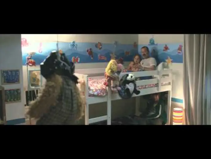 Відео до фільму Бос у вітальні — Un Boss in Salotto - Titoli di coda - Clip dal film | HD