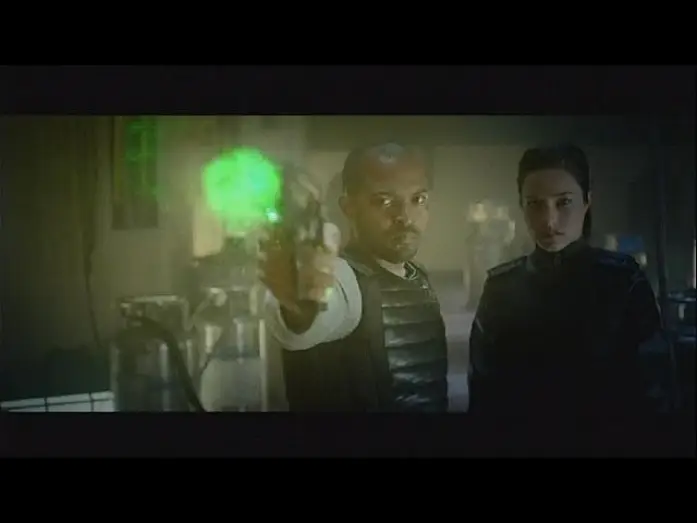 Відео до фільму Аномалія — The Anomaly: 9 minuti e 47 secondi per scoprire la verità - cinema