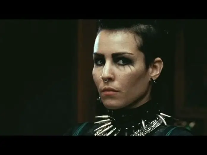 Відео до фільму Дівчина, яка руйнувала повітряні замки — 'The Girl Who Kicked The Hornet's Nest' Trailer HD