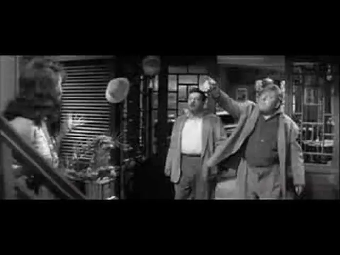 Відео до фільму Un singe en hiver — Du Hoang Ho au Yang Tse Kiang