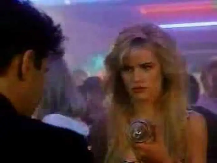 Відео до фільму Mannequin Two: On the Move — mannequin 2 on the move - movie trailer