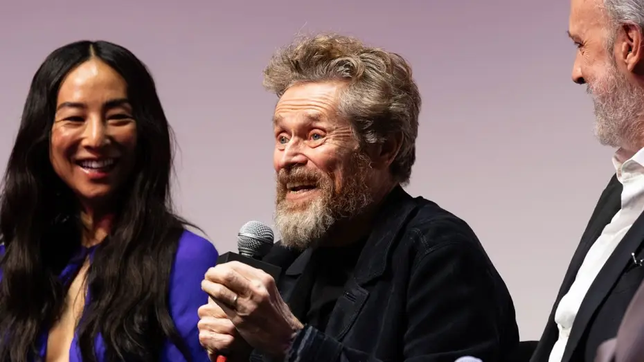 Відео до фільму Пізня слава | Kent Jones, Willem Dafoe, Greta Lee & Edmund Donovan on Late Fame