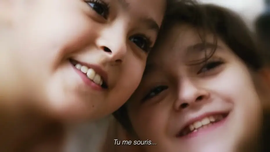 Відео до фільму سه خواهر | Bande-annonce du film documentaire "Toutes mes soeurs"
