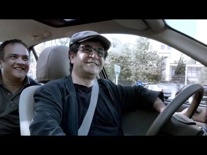 Відео до фільму Таксі — clip "You a cabbie? No way Mr Panahi"