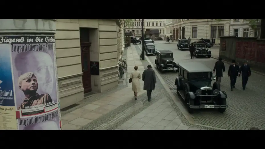 Відео до фільму Alone in Berlin — Seul dans Berlin - Bande-annonce VF