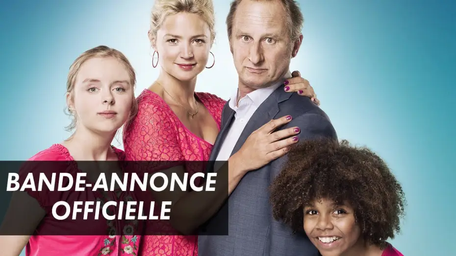 Відео до фільму Сім'я в оренду | UNE FAMILLE A LOUER - Bande annonce Officielle - Beno&icirc;t Poelvoorde - Virginie Efira (2015)