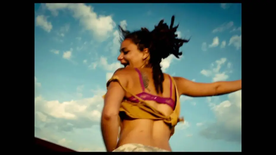 Відео до фільму Американська крихiтка — AMERICAN HONEY - Tráiler HD