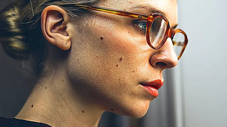 Відео до фільму The Ones Below — LONDON HOUSE Bande Annonce (Clémence Poesy, Thriller - 2017)