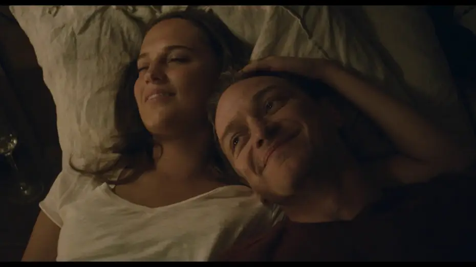 Відео до фільму Занурення — SUBMERGENCE di Wim Wenders (Trailer Ufficiale dal 22 Agosto al Cinema)