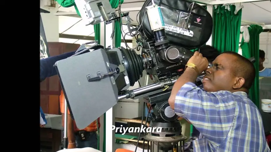 Відео до фільму සැමීගේ කතාව — Sam's Story Behind The Scenes Photos